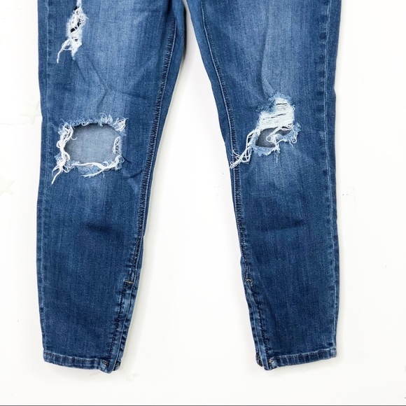 PISTOLA distressed skinny jeans - Picture 2 of 10